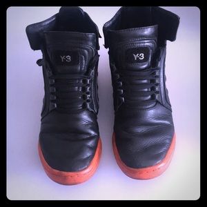 Y-3 Yohji Yamamoto Hayworth black high tops!